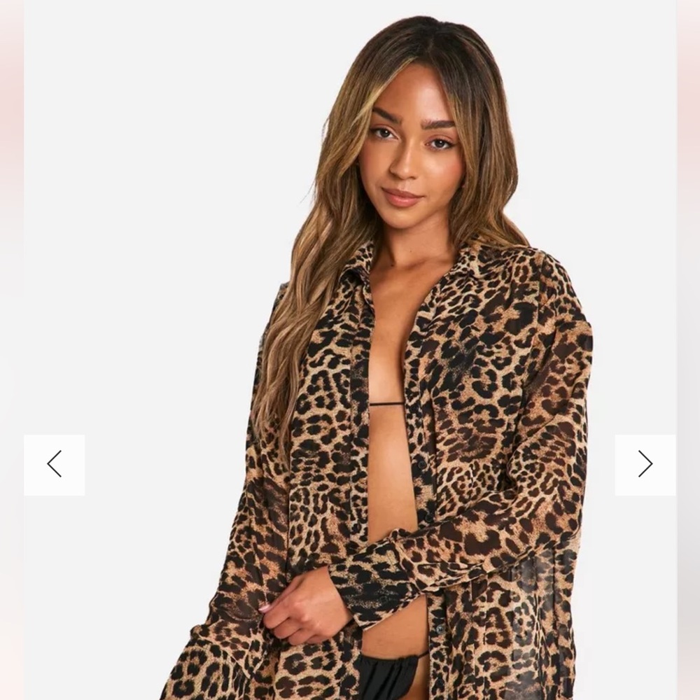 Boohoo size 16 leopard print button up top